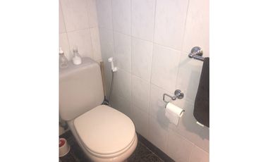 Departamento de dos ambientes a la calle  todo a nuevo
