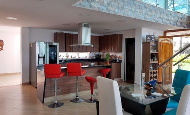 SENSACIONAL CASA CAMPESTRE EN NORTEAMERICA