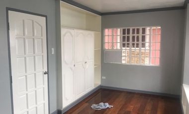House For Rent in Pasay For Chinese Staff House 75 person OK