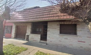CASA A RECICLAR