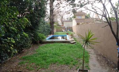 Casa PH en venta en Castelar Sur