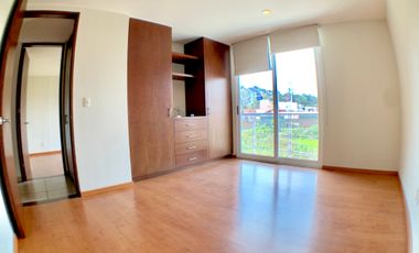 DEPARTAMENTO en Renta Camelinas 3 Recamaras ire Acondicionado Morelia la paloma  espacios Amplios Aire Acondicionado jardín seguridad