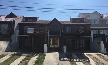 Dúplex en Santa Teresita