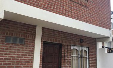 Dúplex en Santa Teresita