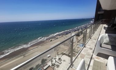 Vendo departamento de lujo frente al mar y cerca del mall del Pacífico