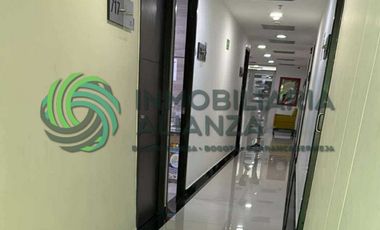 oficina en arriendo en mejoras públicas. Cod A15158