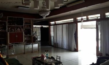 Rumah Bintang Diponggo, Strategis