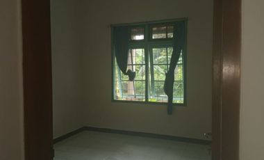 Rumah 1 lantai, asri dan tenang, AC 3 unit, Bukit Cinere Indah