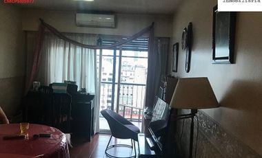 Congreso Venta excelente unidad de 3 ambientes con dependencia.