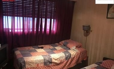 Congreso Venta excelente unidad de 3 ambientes con dependencia.