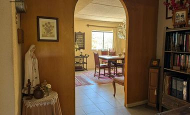 Se Vende Casa con Gran Terreno en Limache