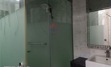 Rumah mewah dan besar siap huni Sukahaji Sarijadi Bandung.