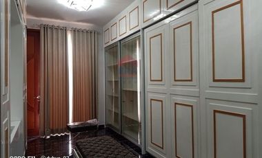 Rumah mewah dan besar siap huni Sukahaji Sarijadi Bandung.