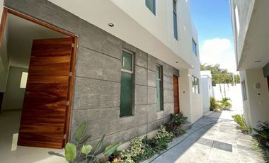 Casa en condominio de 4 recámaras