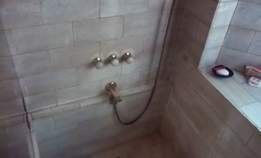 Chalet 6 ambientes en Ramos Mejìa