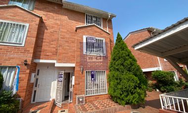 COD. 5548 - SE ARRIENDA CASA - BARRIO: CIUDADELA REAL DE MINAS