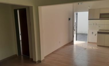 Casa en venta en Ezpeleta Este
