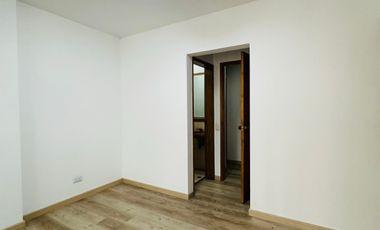 oficina en arriendo/venta en el chico. Cod A300