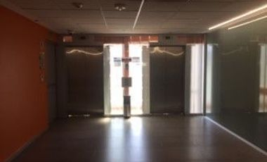 Venta o Renta Oficina seminueva, Pasaje Interlomas Terraz (R)