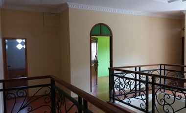 Rumah SHM Tanah Luas 16 Menit ke RS Permata Depok Bebas Banjir J-49514