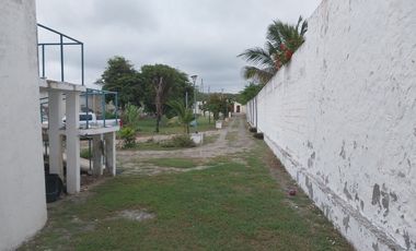 Puerto Cayo - Villa La Boca: Se Vende Casa en Zona Rural y Frente al Mar en Puerto Cayo