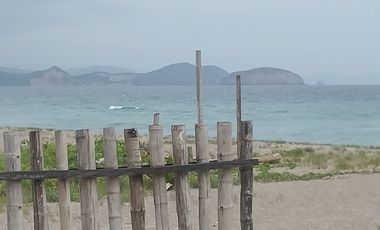 Puerto Cayo - Villa La Boca: Se Vende Casa en Zona Rural y Frente al Mar en Puerto Cayo