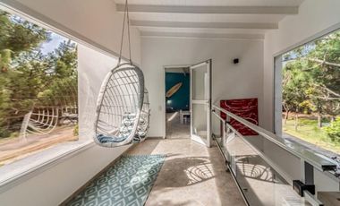 CASA EN VENTA COSTA ESMERALDA - BARRIO GOLF II 554