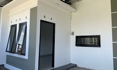 SALE, RUMAH SIAP HUNI MURAH DALAM RINGROAD 10 DARI RUMAH SAKIT KOTA JOGJA