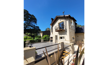 CHALET 4 DORM CON PILETA  ALQUILER TEMPORADA SIERRA DE LOS PADRES