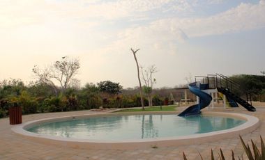 Terreno en venta con múltiples amenidades en Conkal