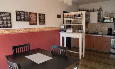 Venta casa 7 ambientes garage y terraza en Quilmes