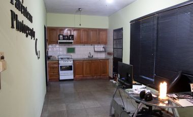 Venta casa 7 ambientes garage y terraza en Quilmes