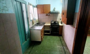 EN VENTA- CASA DE 3 DORMITORIOS - BAIGORRIA