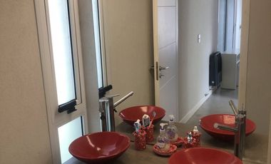 Casa con Pileta. Ubicada en el Nuevo Barrio Alamos, PINAMAR
