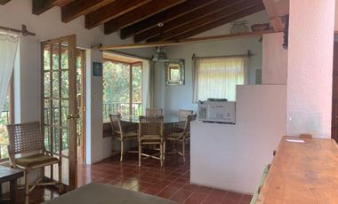 En renta linda casa Vallesana.