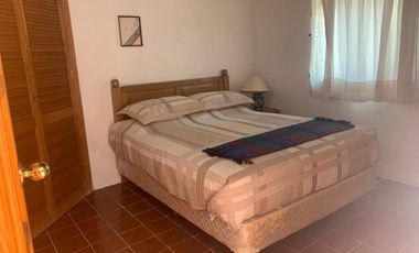 En renta linda casa Vallesana.