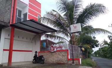 Dijual Ruko 2 Lantai 100 meter ke Jl Raya Wedi-Bayat Klaten.