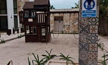 Villa en Venta a 200m de la playa con Club De Playa en Telchac