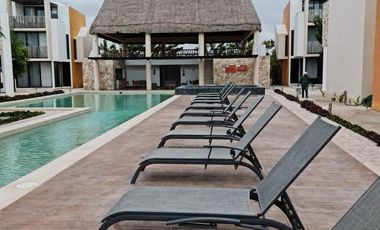Villa en Venta a 200m de la playa con Club De Playa en Telchac