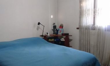 CASA DE 2 DORMITORIOS