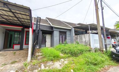 Rumah Strategis 9 Menit ke Stasiun Tambun 1 Lantai Hadap Utara J-41990