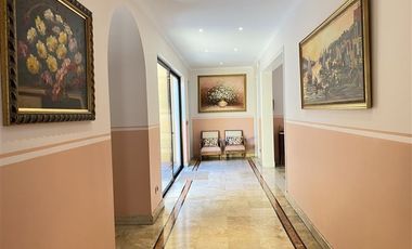 Casa en arriendo en Las Condes