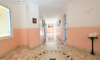 Casa en arriendo en Las Condes