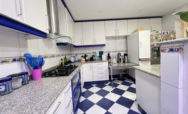 Casa en arriendo en Las Condes