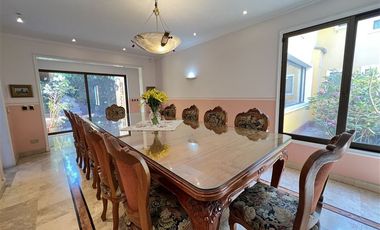 Casa en arriendo en Las Condes