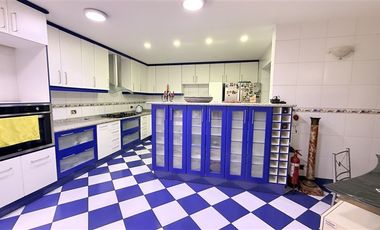 Casa en arriendo en Las Condes