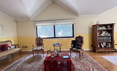 Casa en arriendo en Las Condes