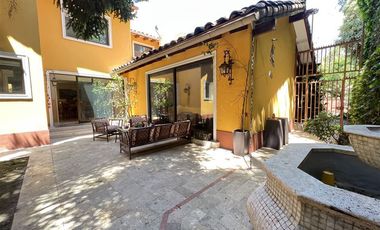 Casa en arriendo en Las Condes