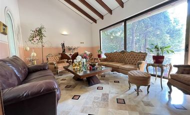 Casa en arriendo en Las Condes
