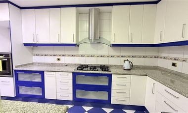 Casa en arriendo en Las Condes